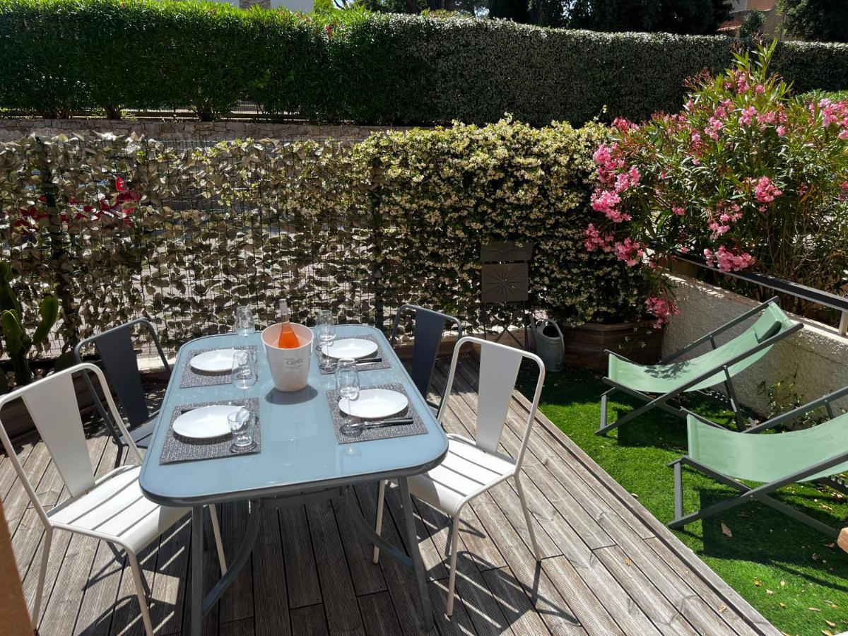 Joli Studio Ensolleille Cavalaire-sur-Mer Extérieur photo
